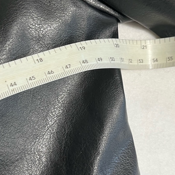 Black Pleather jacket by Weather Spirits used Black imitation Vegan Leather Coat - Picture 5 of 10